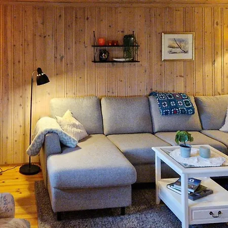 Feriehus Traditional By Reinsvatn In