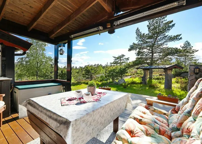 Hébergement de vacances Traditional By Reinsvatn In *